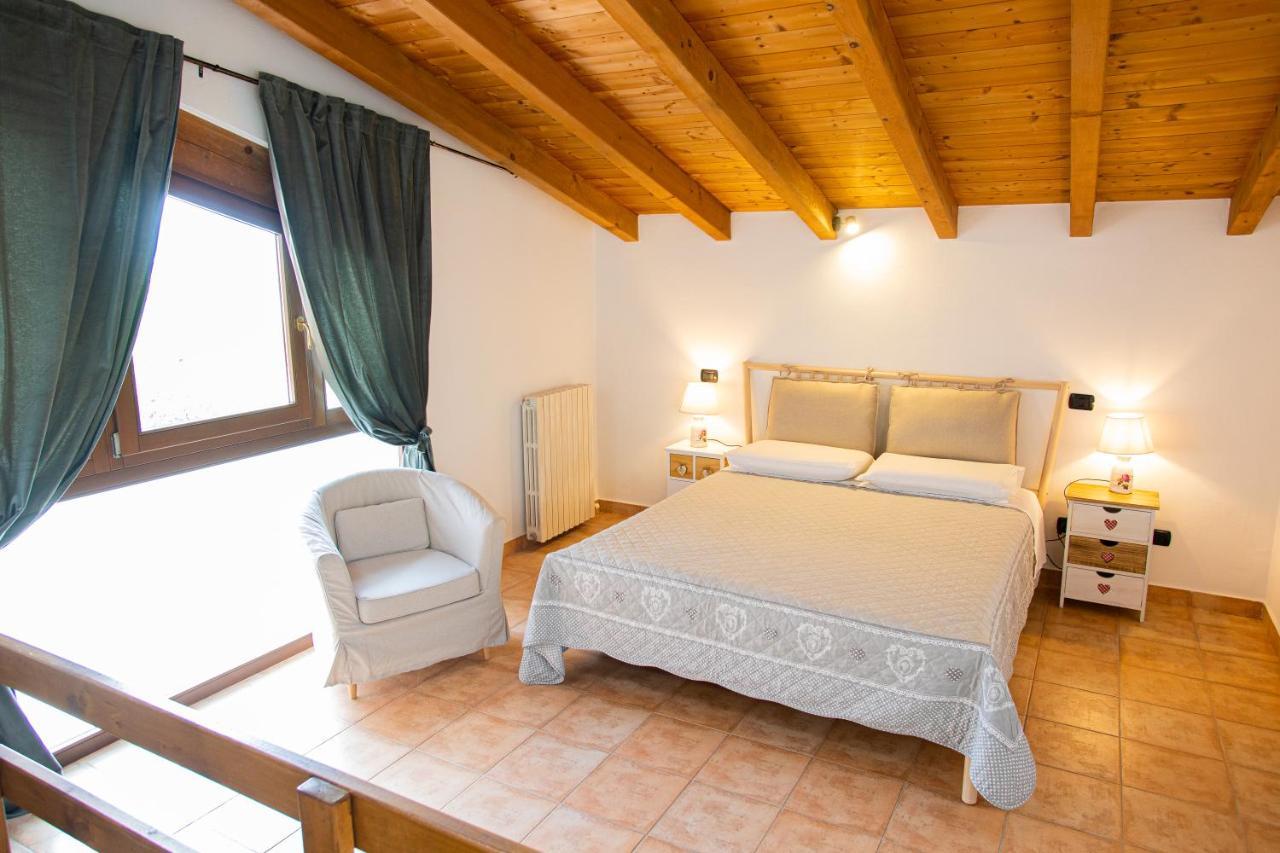 Casa Vacanze Monte Galetto บุสโซเลงโก ภายนอก รูปภาพ