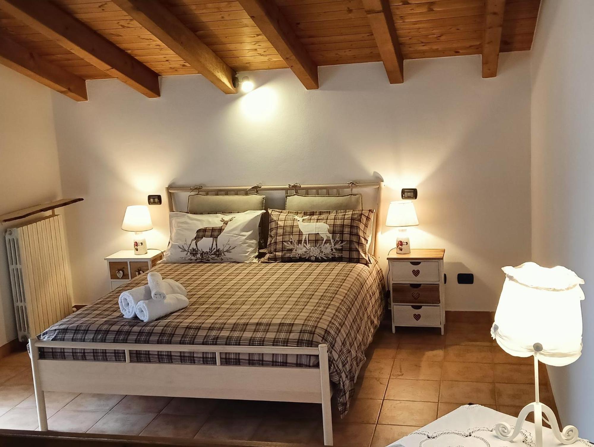 Casa Vacanze Monte Galetto บุสโซเลงโก ภายนอก รูปภาพ